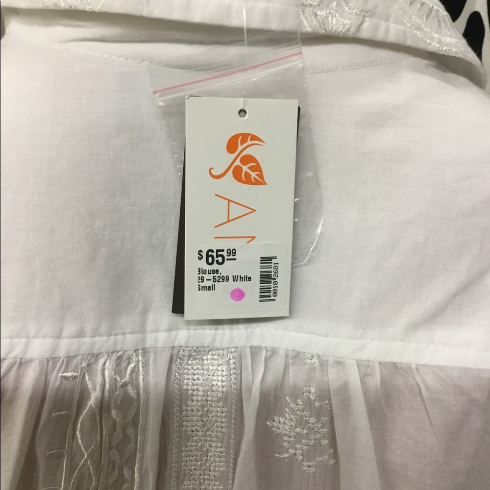 Blouse - Picture 6 of 8